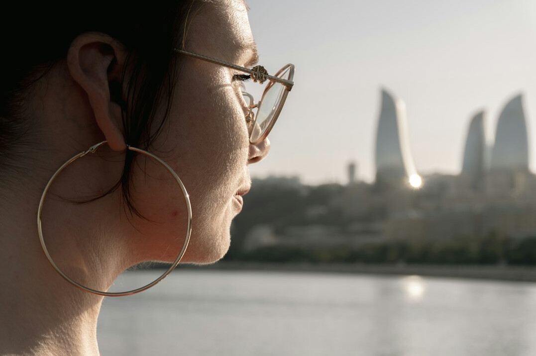 Portrait of a Turkish woman, crisis communication consultant